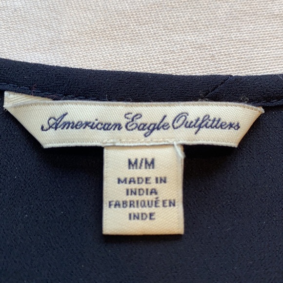 American Eagle Outfitters embroidered peasant blouse. Size Medium. - Picture 2 of 4